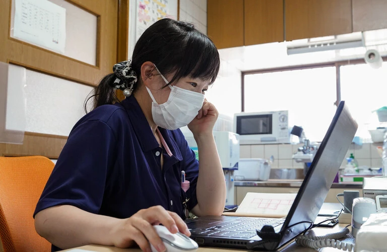 高槻市の訪問看護ステーションかすたねっとで、あなたの経験を活かして、新たな生きがいを手に入れよう
